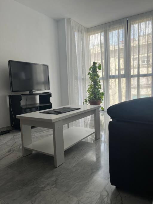 Apartamento Medina Azahara コルドバ エクステリア 写真