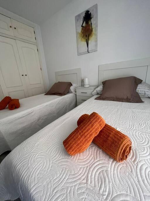 Apartamento Medina Azahara コルドバ エクステリア 写真